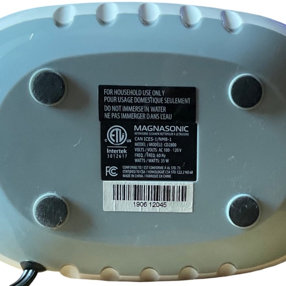 Magnasonic CD-2800 Ultrasonic Jewelry & Eyeglass Cleaner White Gray - Picture 5 of 6